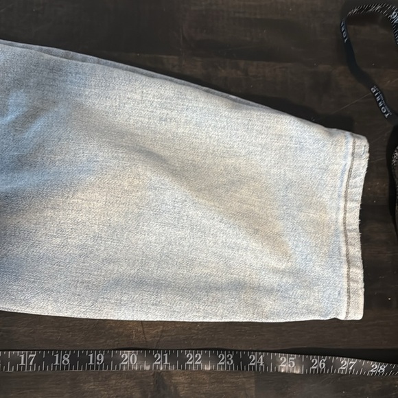 Judy Blue Light Wash Distressed Skinny Fit Tummy Control Top High Waist Size 24W - Picture 8 of 8